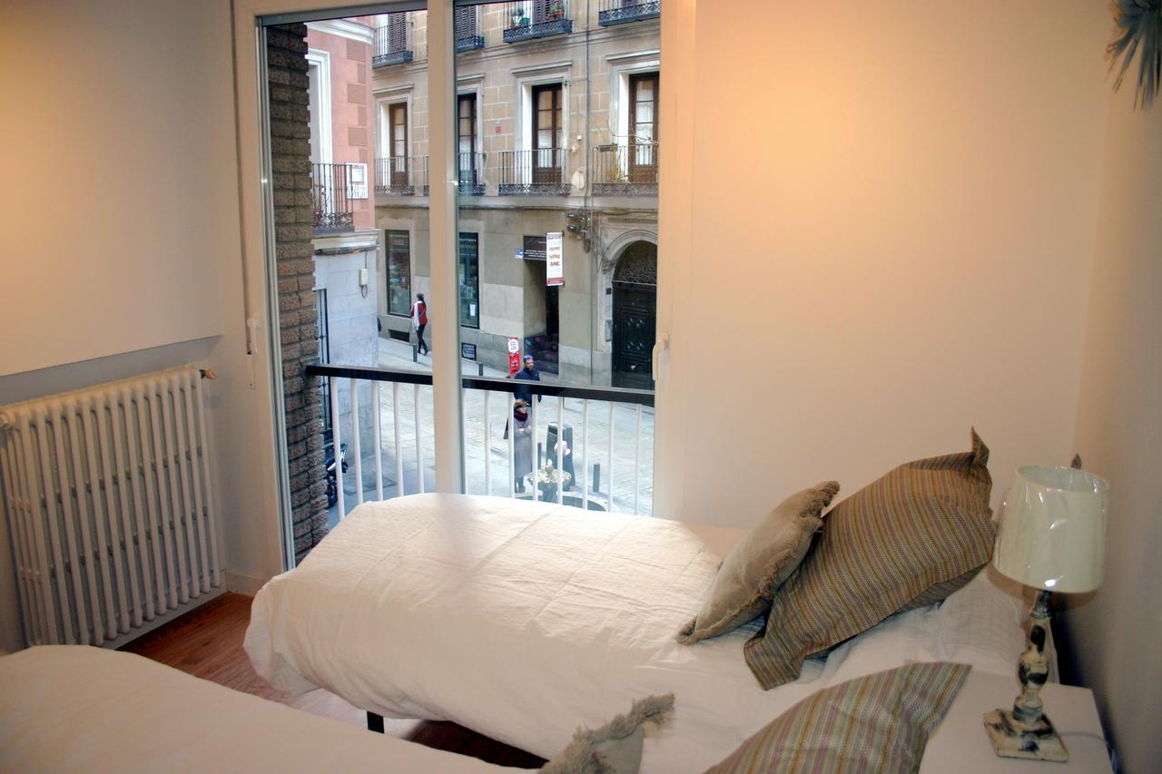 Espejo Mágico Appartamento Madrid Esterno foto